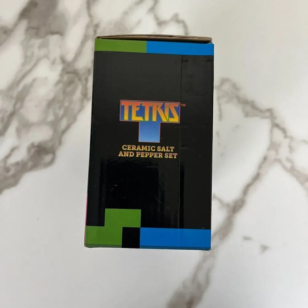 Loot Crate Tetris Ceramic Salt and Pepper Set